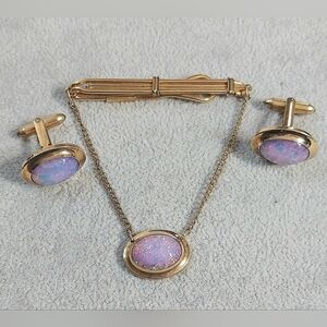 Vintage Gold With Opal Stone Tie Bar and Cufflinks